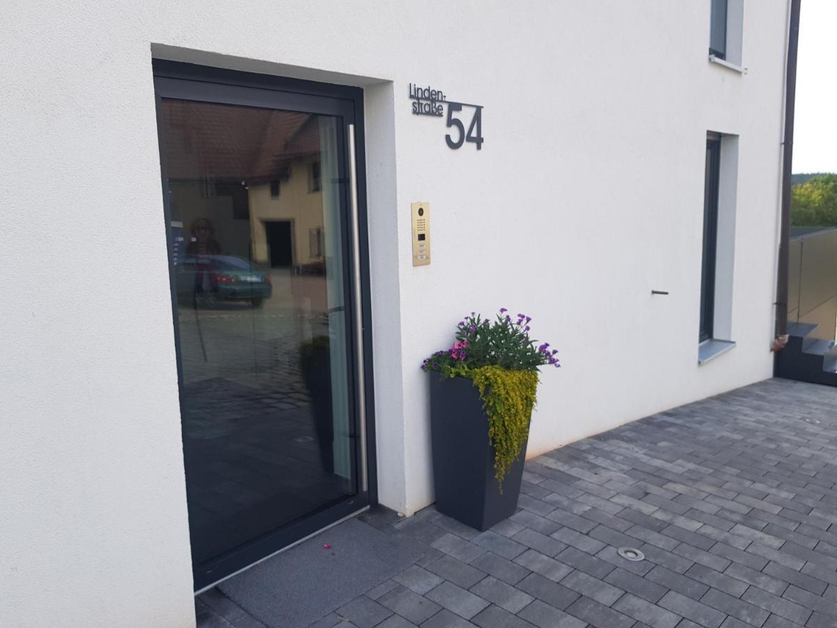 Apartments Bei Playmobil 2,130 M2,24H Self Check-In,Free Parking Zirndorf Kültér fotó