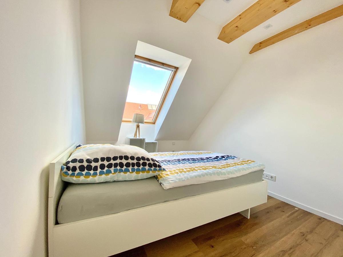 Apartments Bei Playmobil 2,130 M2,24H Self Check-In,Free Parking Zirndorf Kültér fotó
